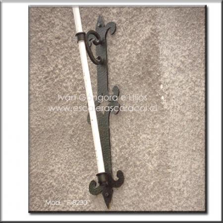 Brazo porta asta modelo: